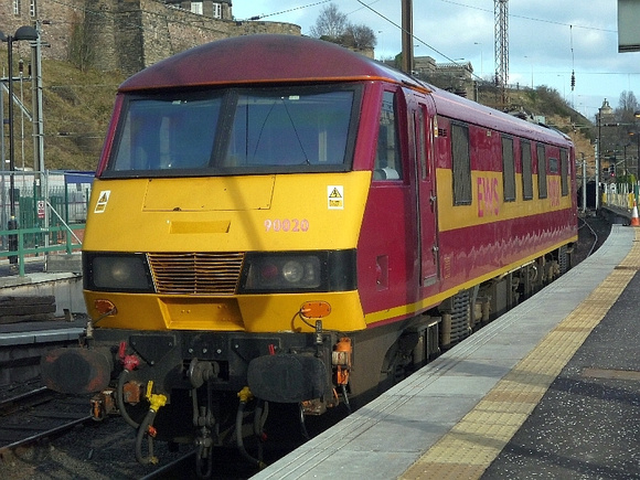 90020 at Edinburgh Waverley