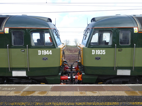 47501 and 47805 at Carstairs