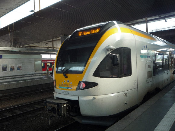 Eurobahn EL 7 10 at Dusseldorf Hauptbahnhof
