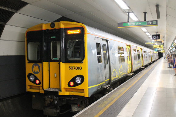 507010 at Moorfields