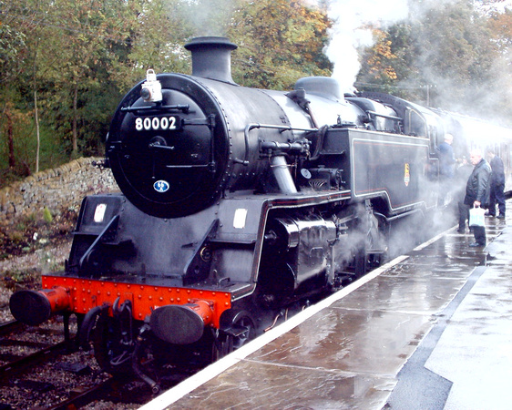 80002 arrives at Oxenhope