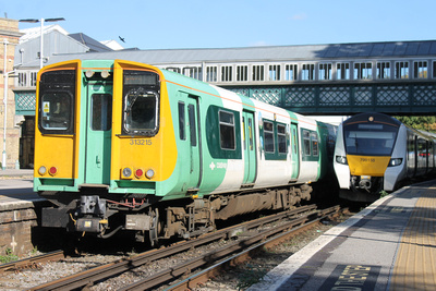 313215 at Lewes