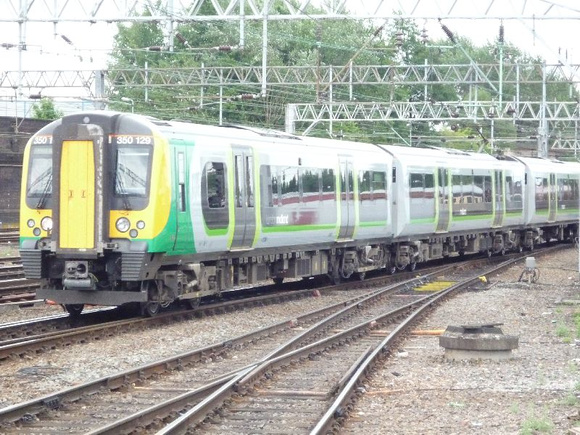 350129 at Crewe
