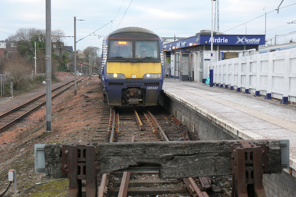 320322 at Airdrie