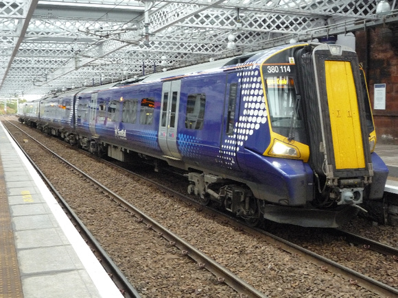 380114 at Paisley Gilmour St