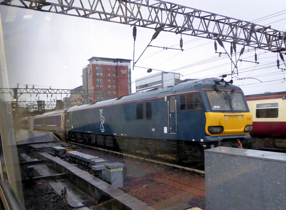 92033 at Glasgow Central