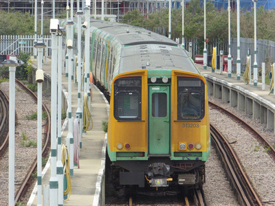 313203+313206 at Hove