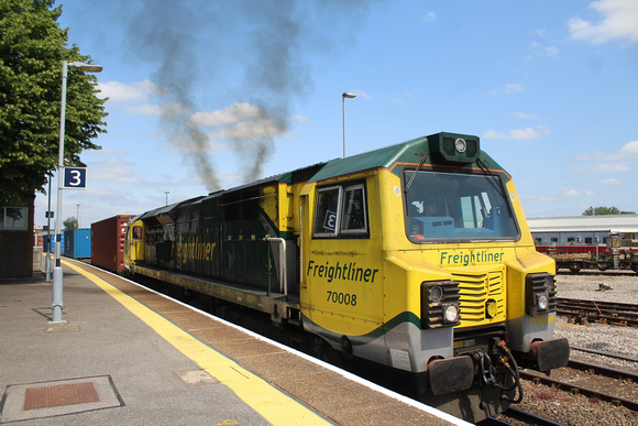 70008 at Eastleigh