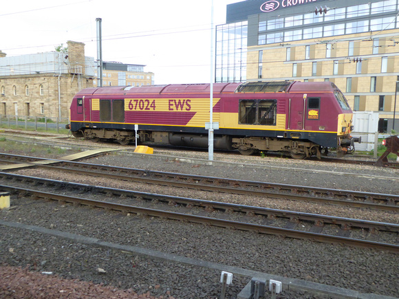 67024 at Newcastle