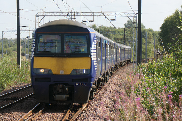 320320+320411 at Newton