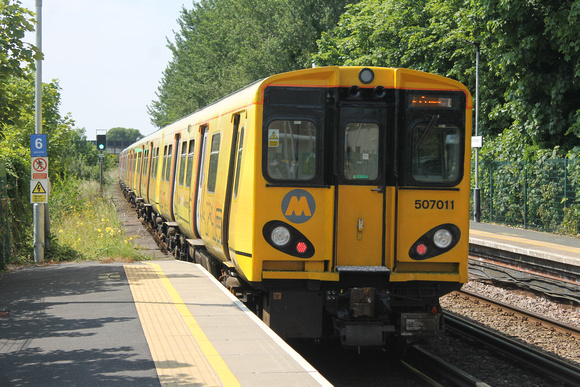 507013+507011 at Ainsdale