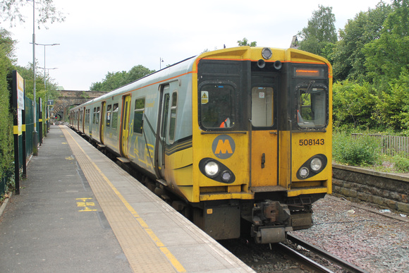 508143 at Ormskirk