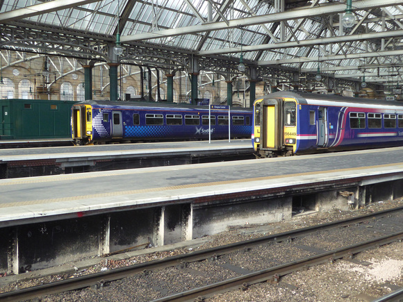 156449 and 156467 at Glasgow Central