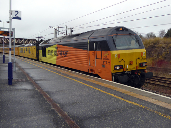 67023 tnt 67027 at Carstairs