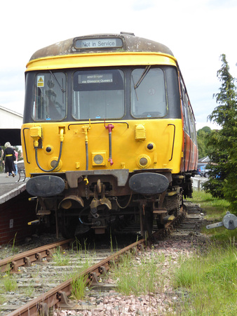 303032 at Bo'ness