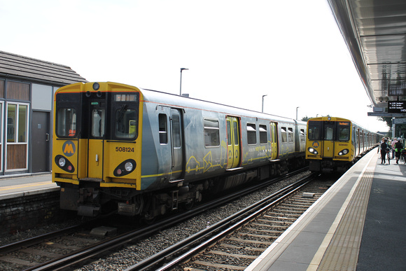 508111+508124 and 508140+508138 at Ainsdale