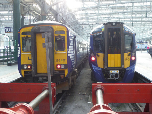 385007 at Glasgow Central
