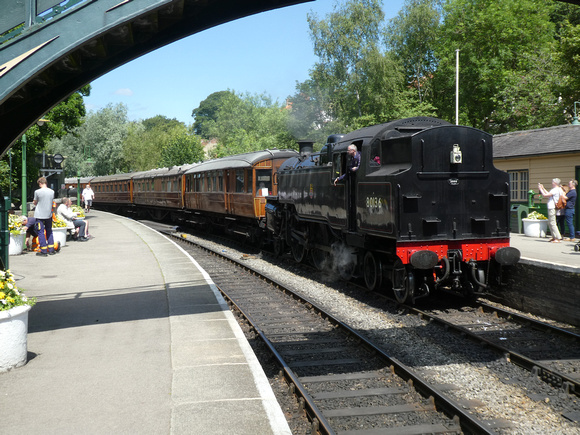 80136 at Pickering