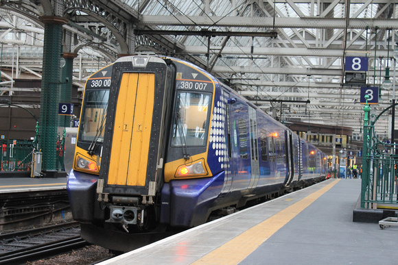 380007 at Glasgow Central