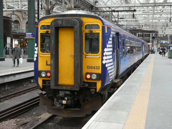 156432 at Glasgow Central