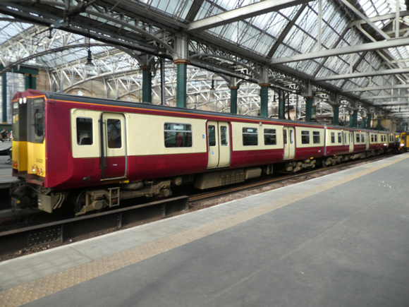 314210 at Glasgow Central