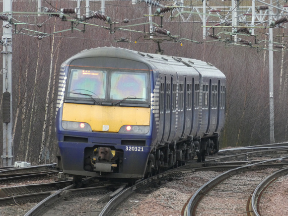 320321 at Motherwell