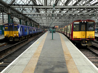 314208 and 314207 at Glasgow Central