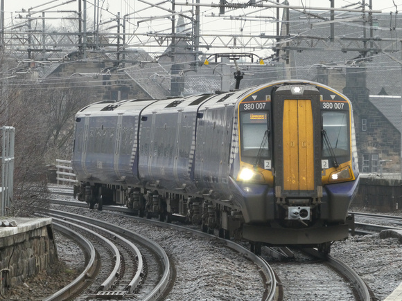 380007 at Paisley Gilmour Street