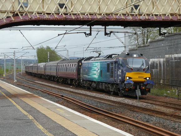 88002 tnt 68018 at Carstairs
