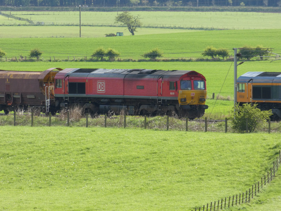 66035 and 66786 at Thankerton