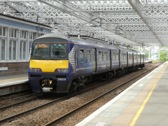 320319 at Paisley Gilmour Street