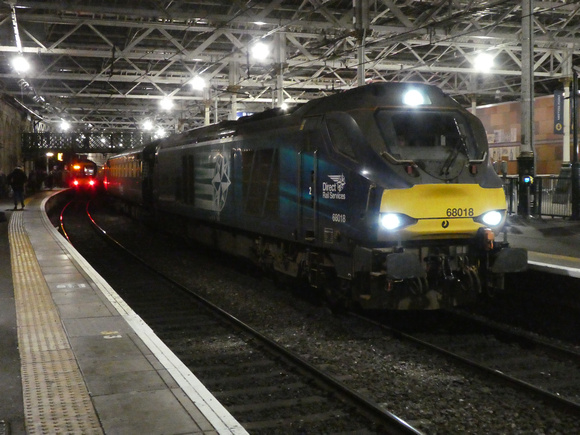 68018 at Edinburgh Waverley