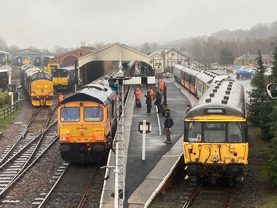 37403+37703, 614309, 66773 and 303032 at Bo'ness