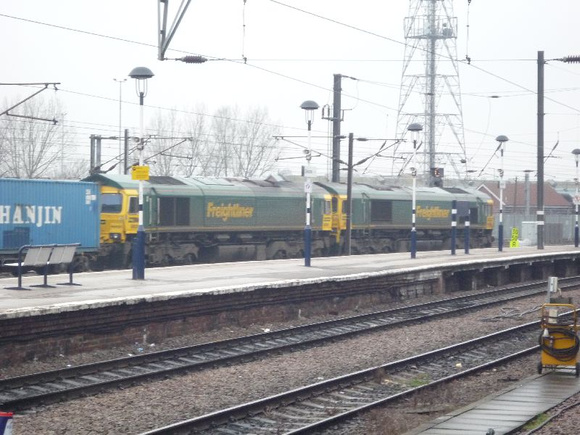 66536+591 at Doncaster