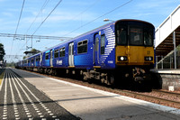 318263+318255 at Newton