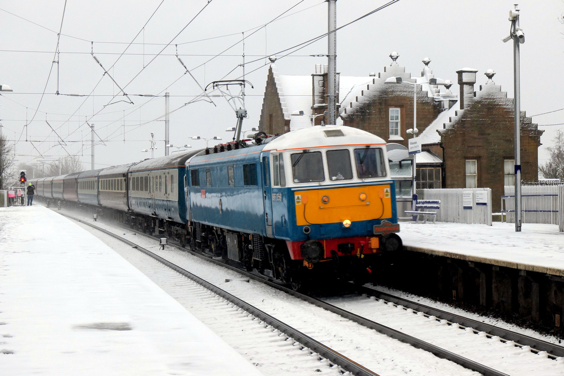 86259 at Kirknewton