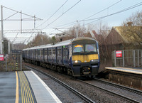 320321+318266 at Coatbridge Central