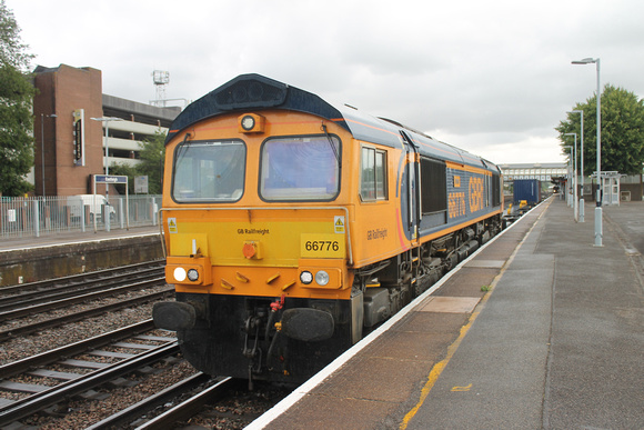 66776 at Eastleigh