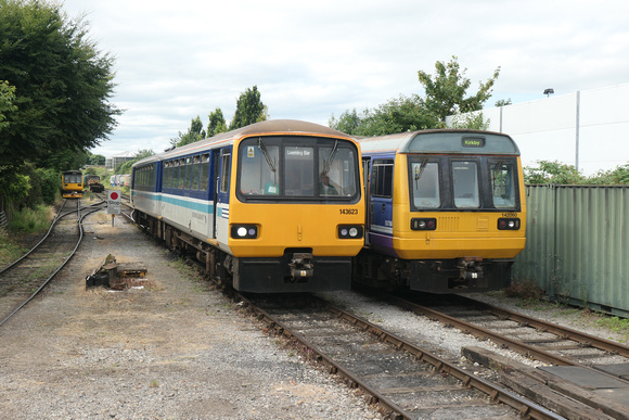 143623 & 142060 at Leeming Bar