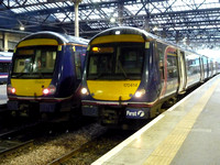 170431 and 170414 at Edinburgh Waverley