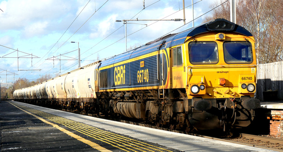 66740 at Coatbridge Central