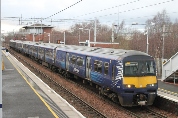 320403+320417 at Newton