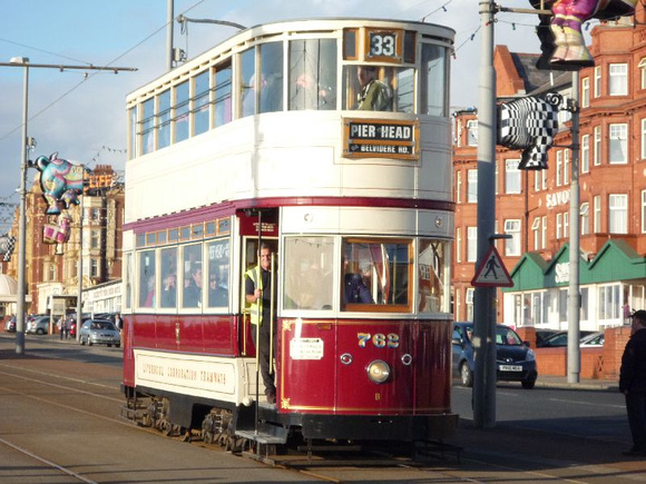 Birkenhead 762 at Gynn Square