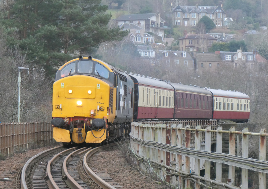37403 at Perth
