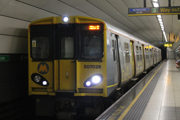 507028 at Moorfields