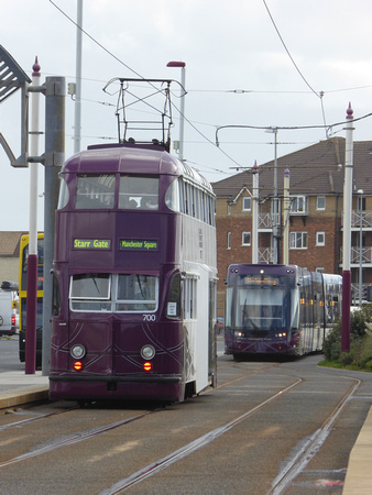 700 and 002 at Starr Gate