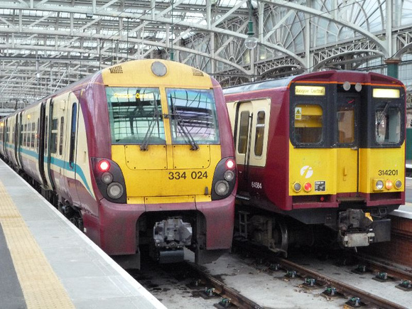 334024+314201 at Glasgow Central