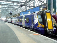 380107+105 at Glasgow Central