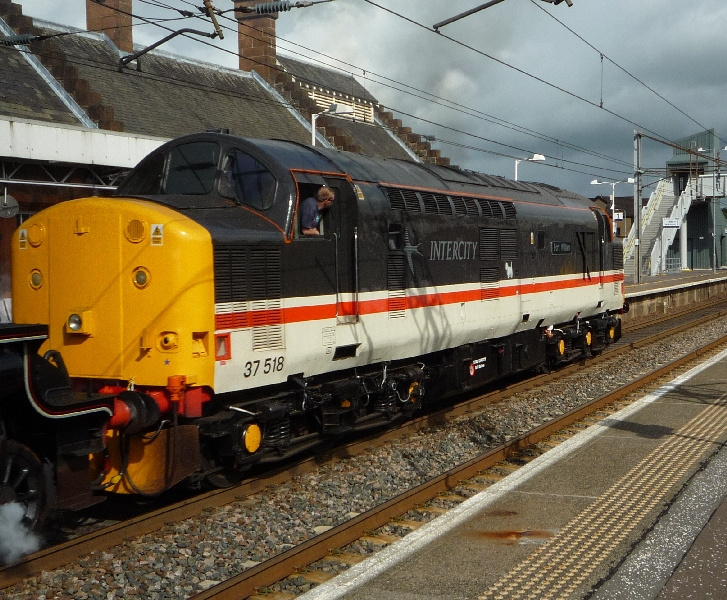 Zenfolio | Scottish Trains Website | Class 37's